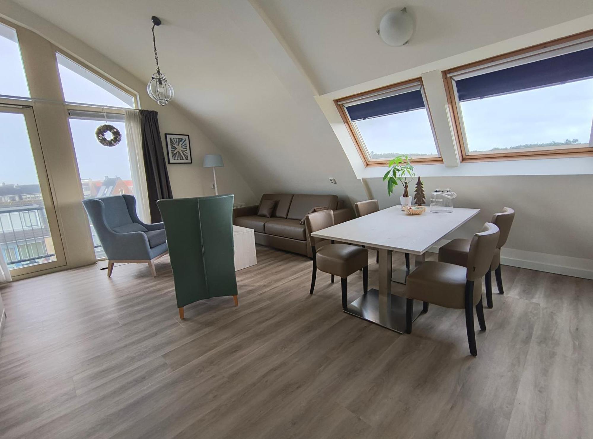Hotel Rasch Bergen aan Zee Εξωτερικό φωτογραφία