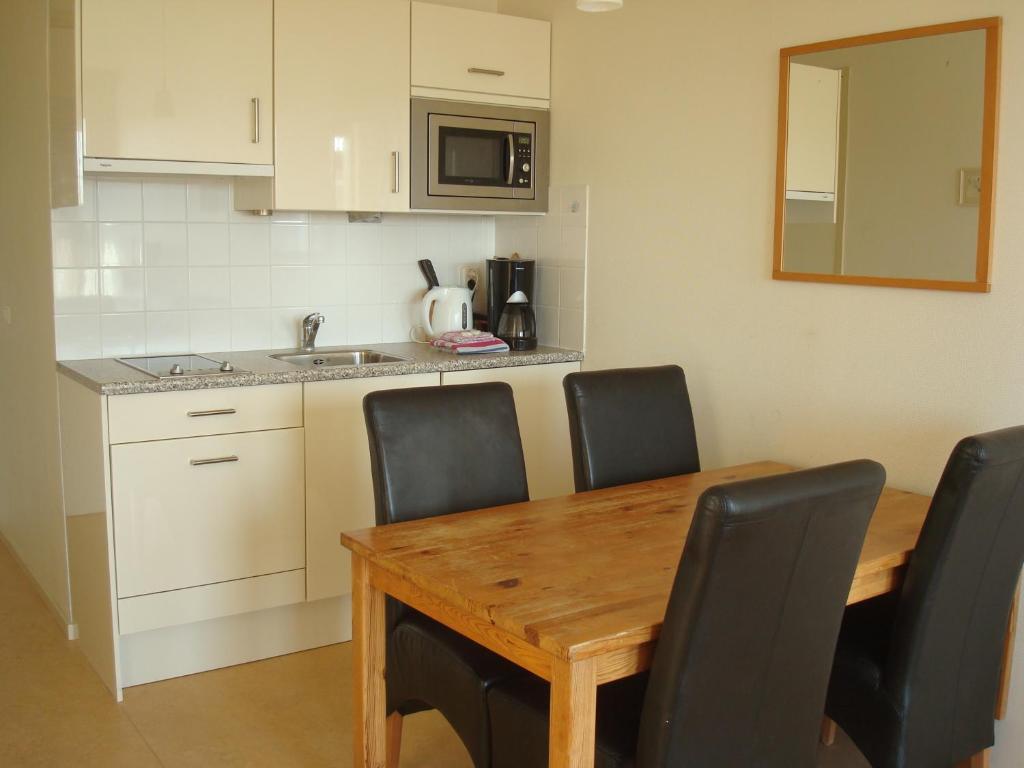 Hotel Rasch Bergen aan Zee Δωμάτιο φωτογραφία