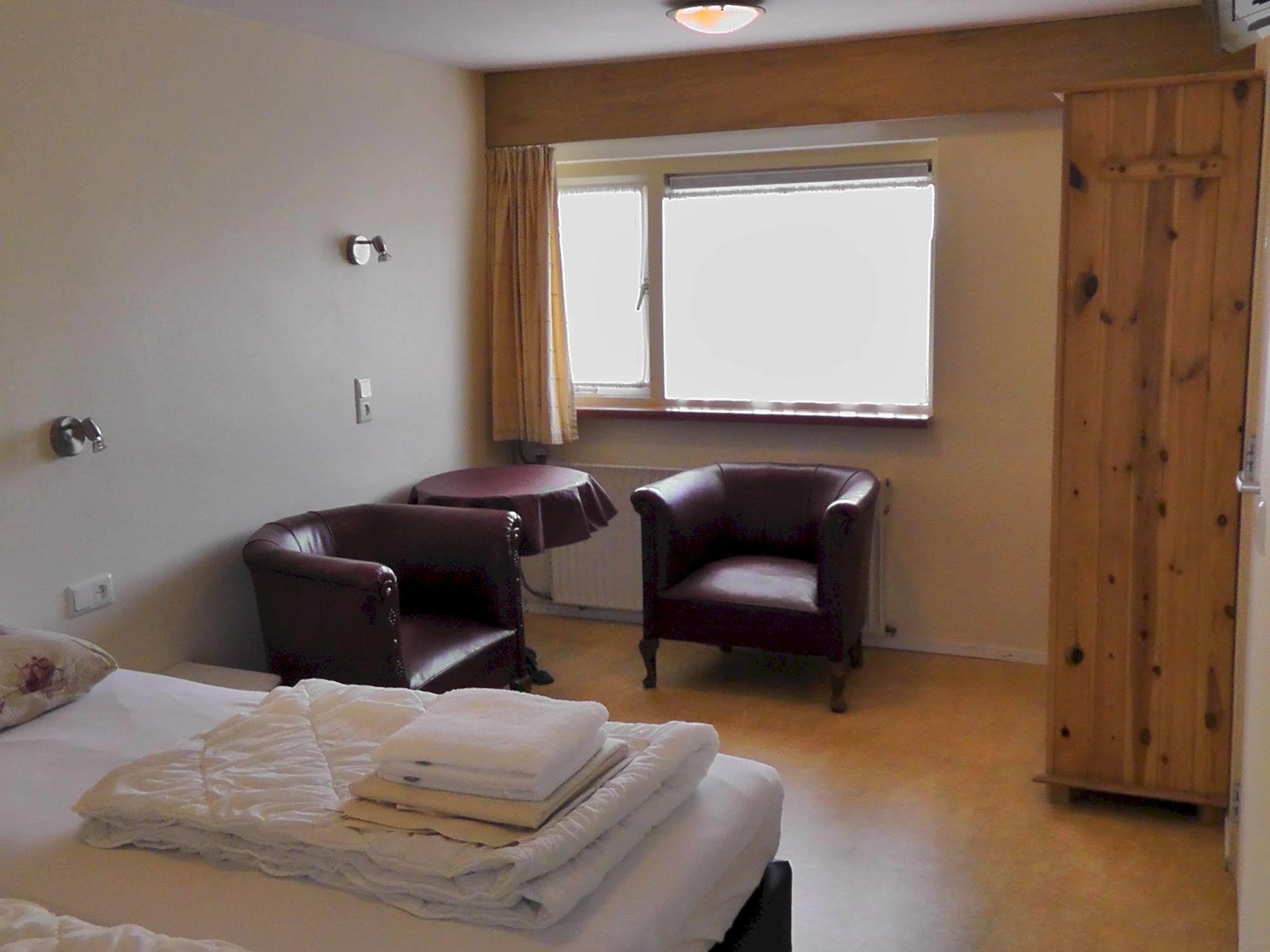 Hotel Rasch Bergen aan Zee Εξωτερικό φωτογραφία