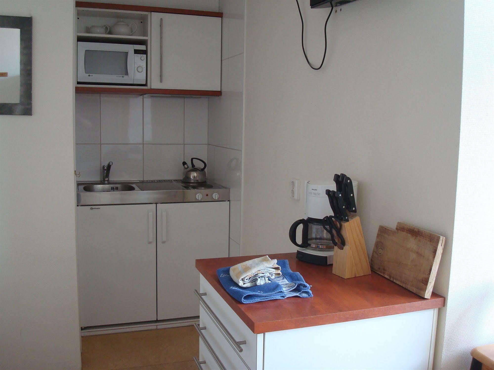 Hotel Rasch Bergen aan Zee Εξωτερικό φωτογραφία
