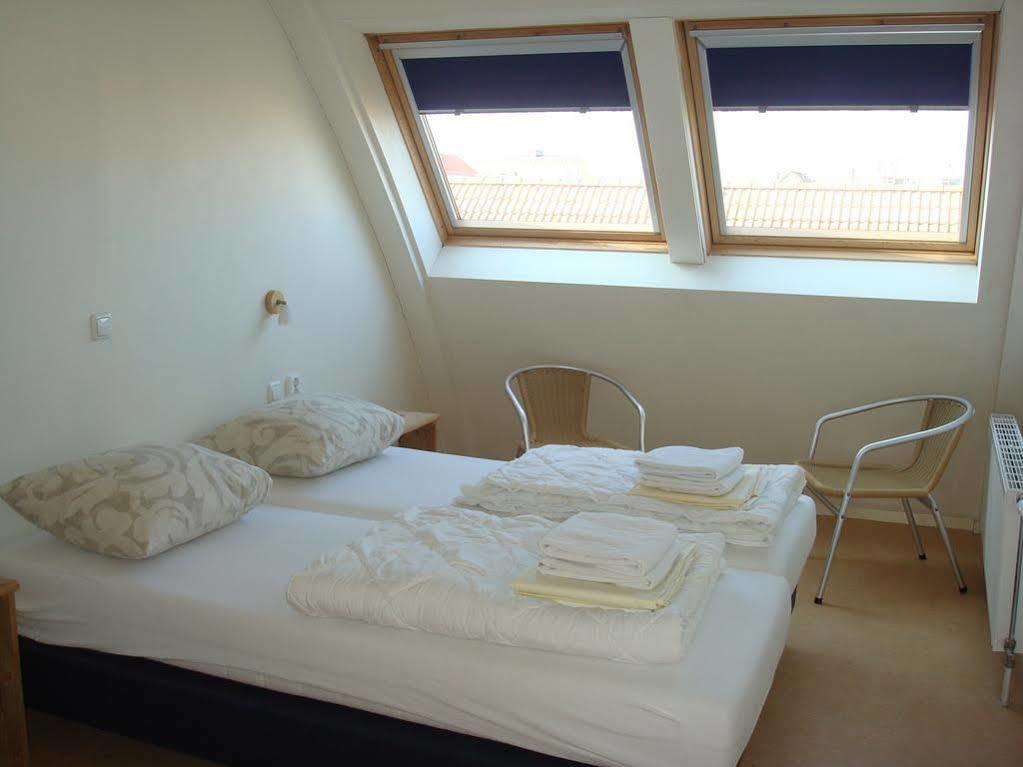 Hotel Rasch Bergen aan Zee Εξωτερικό φωτογραφία